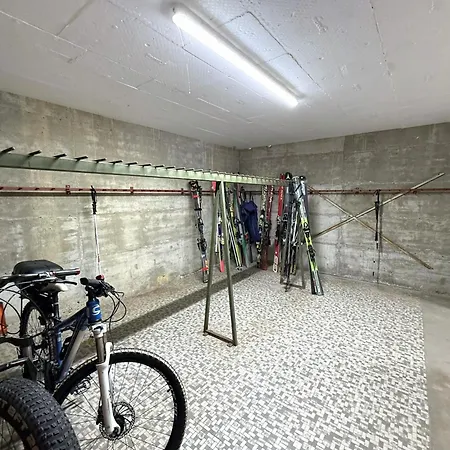 Апартаменты Laerchenwald 401 *