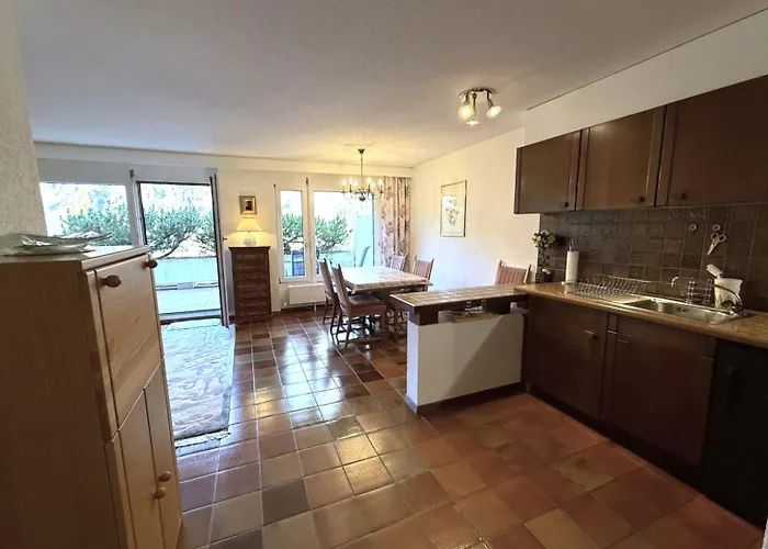 Laerchenwald 401 Лойкербад