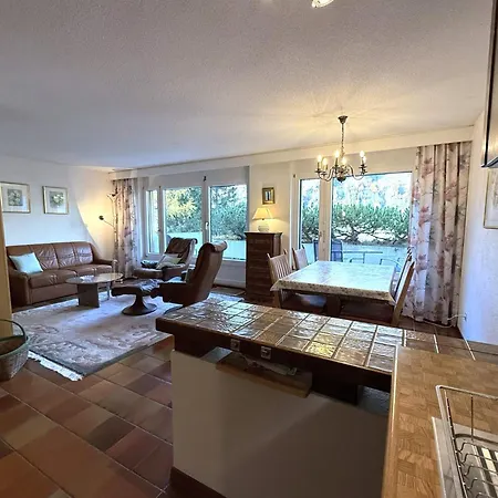 Laerchenwald 401 로이커바드